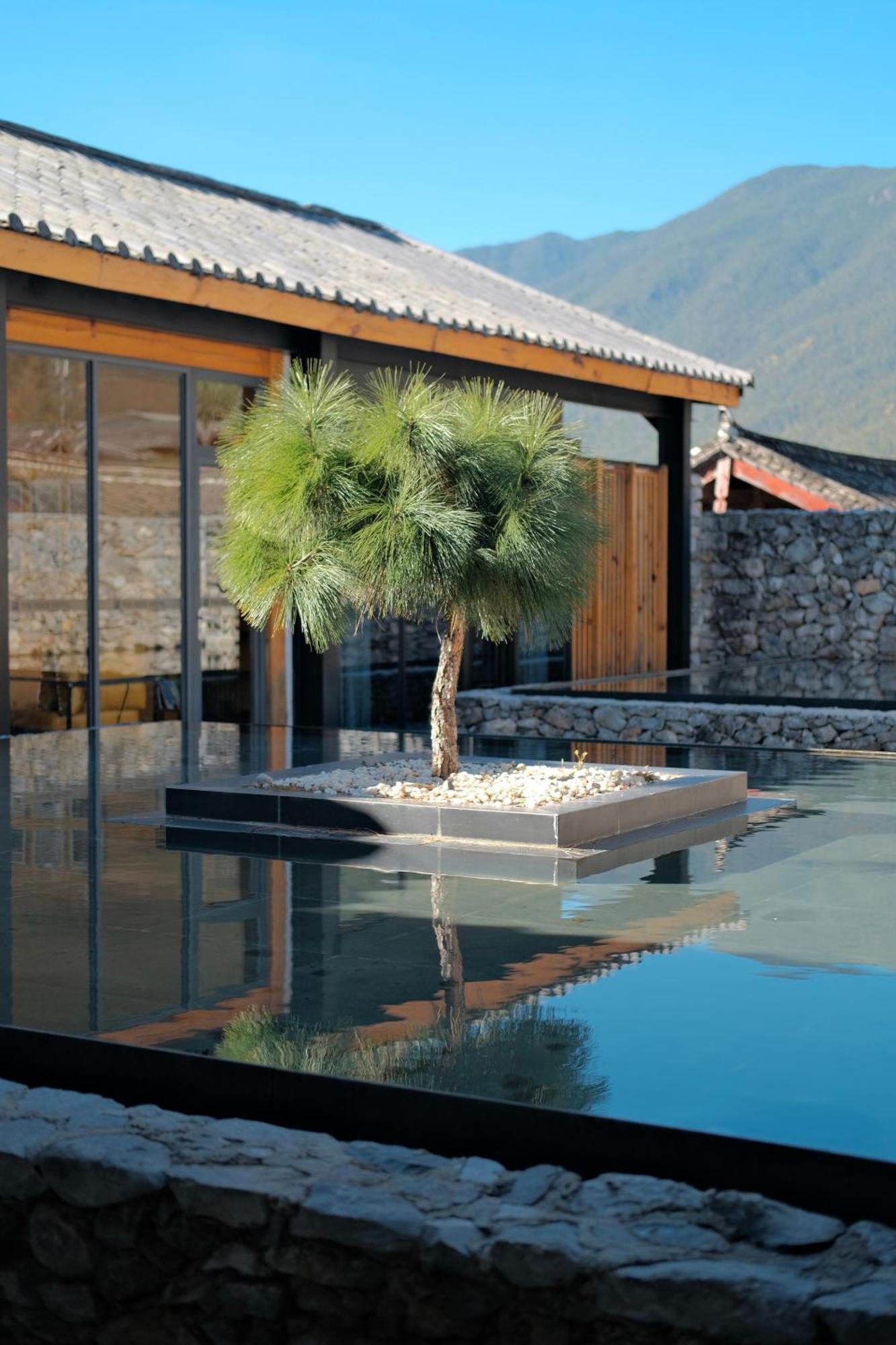 The Rock Hotel Lijiang  Eksteriør bilde