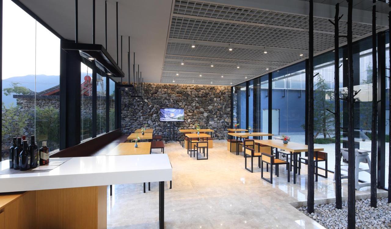 The Rock Hotel Lijiang  Eksteriør bilde